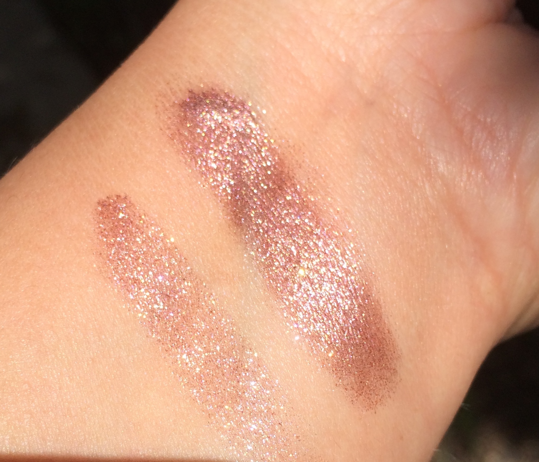 Chanel Illusion D'Ombre 97 New Moon – Swatches and Review